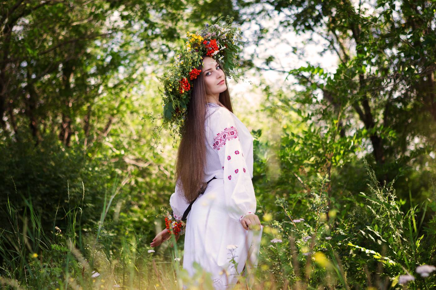 Slavic girls brings the glow — live moments in Chengdu